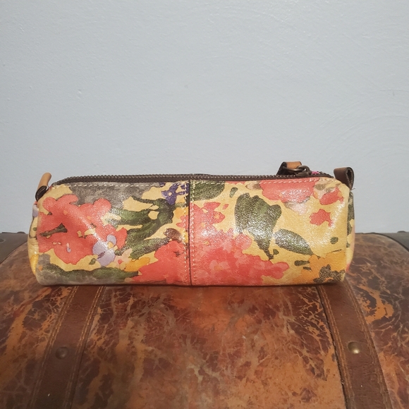Floral Patricia Nash Wristlet - Picture 11 of 11